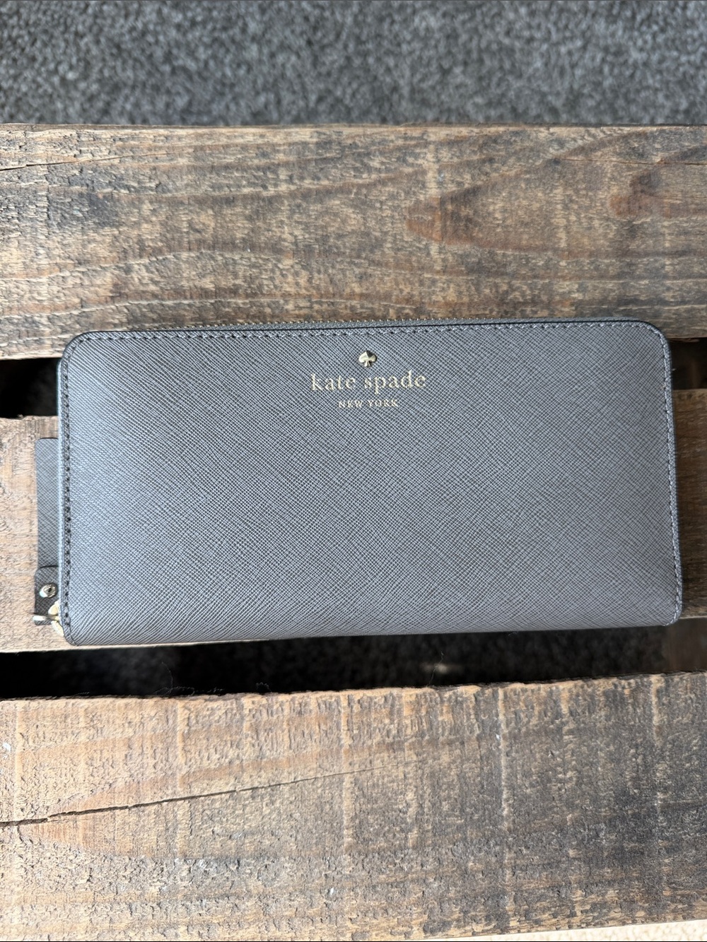 kate spade Cameron large gray zip-around  wallet with gold logo